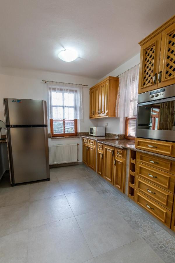 Tatryhome - Dom Veľký Slavkov Buitenkant foto